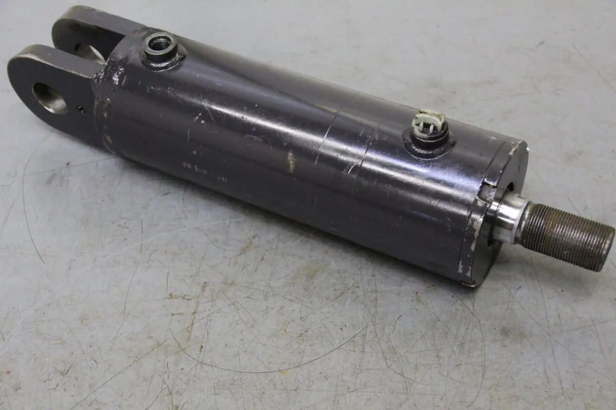 Hub 195 mm Hydraulikzylinder