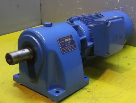 Abm SB3K-G112/20DG14/x-4 Getriebemotor 0,37 kW 45 U/min – RESALE