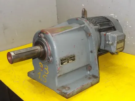 Bauer DO43/105 Getriebemotor 1,1 kW 33 U/min – RESALE
