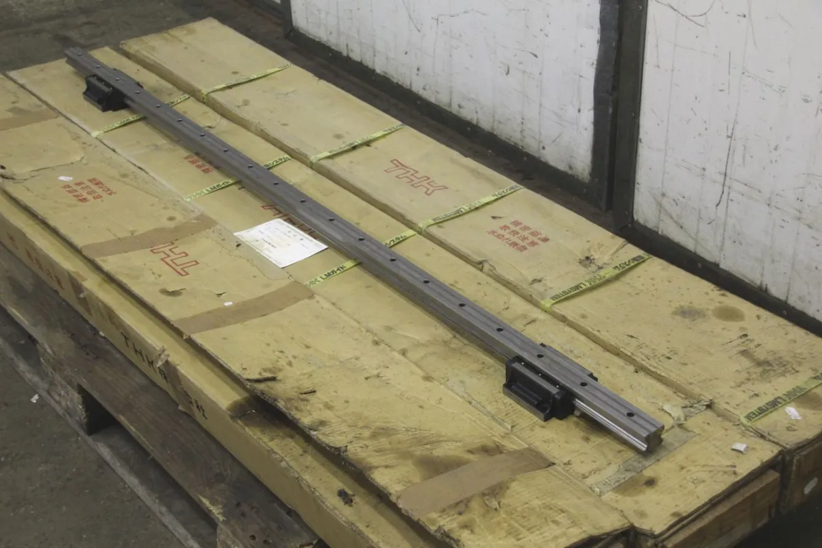THK HSR35TB2SSCO+1600LSP-II Linear rail linear guide carriage