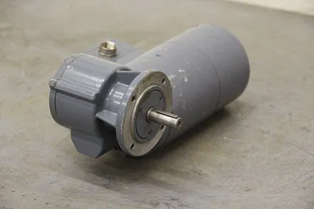 Zürrer BFV 55 1/1 FL Getriebemotor 0,19 kW – RESALE
