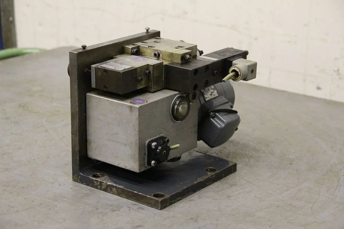 Micro Hydraulik 020A-250M11 Hydraulikaggregat 0,25 l 110 bar