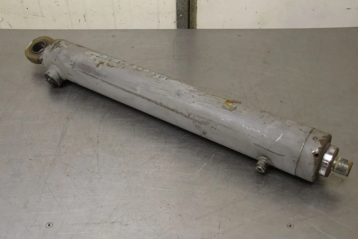 Hub 490 mm Hydraulikzylinder