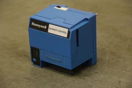 Honeywell EC7830A1066 Feuerungsautomat – RESALE