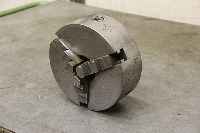 Ø 200 mm Dreibackenfutter