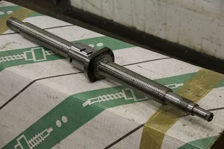 Warner Electric Gewindelänge 505 mm Kugelumlaufspindel mit Mutter – RESALE