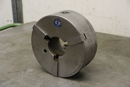 WMW Niles Durchmesser 250 mm Dreibackenfutter – RESALE