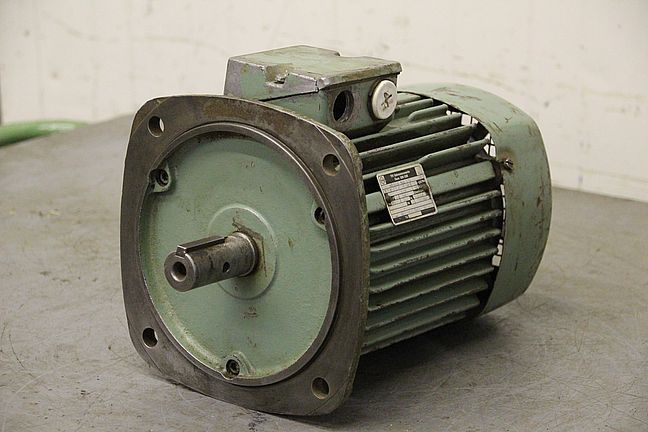 VEM KMERA 100L6 Elektromotor 1,5 kW 945 U/min