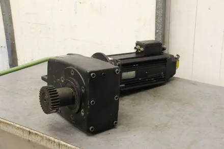 Baumüller Nord Getriebe DSG 71-M Gleichstrom Getriebemotor – RESALE