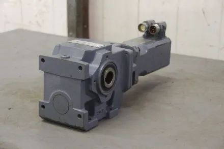 Keb SM200-32CJ Permanent Magnet Motor – RESALE