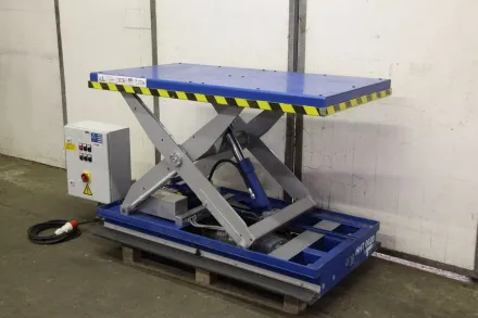 Haro mit elektrischer Fahreinheit Scherenhubtisch 500 kg – RESALE