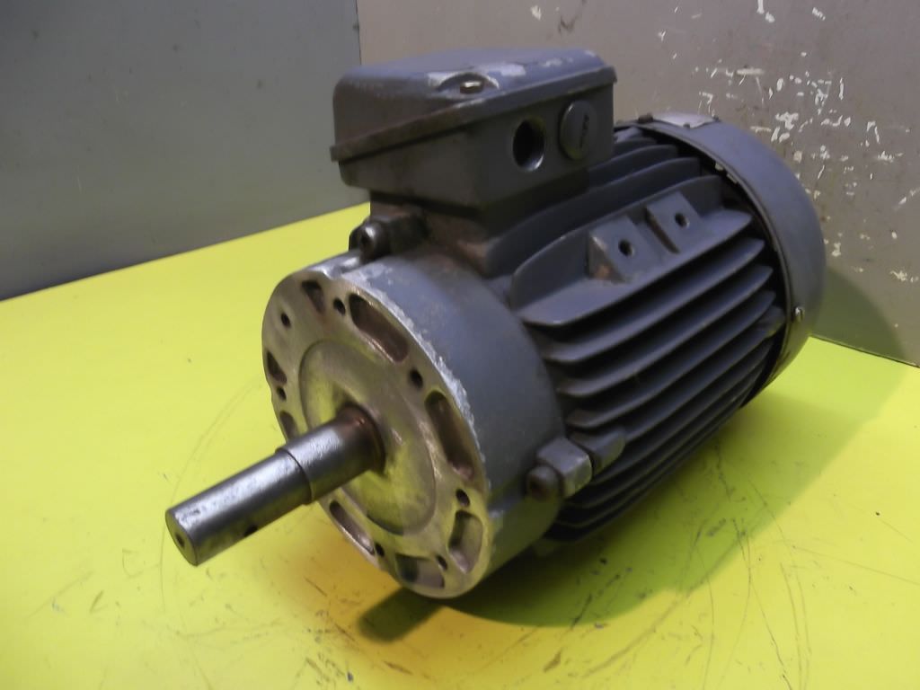 Lammers DKFV100L-4/2 Elektromotor 0,75/2,5 kW 1430/2860 U/min