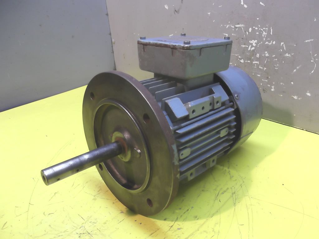 Brook Crompton D80BD Elektromotor 1,1 kW 2850 U/min