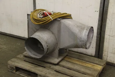 Anschluß 300 mm Staubabsauggebläse 1,1 kW – RESALE