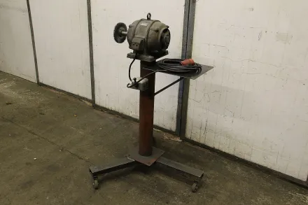 Eigenbau 2,2 kW 1420 U/min Polier-Schleifbock – RESALE