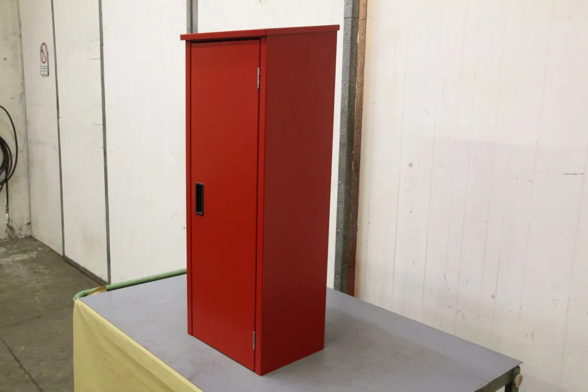 Minimax 350/250/H930 mm Feuerlöscherschrank