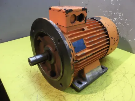 Bauknecht RF112M/2-76 Elektromotor 4 kW 2860 U/min – RESALE