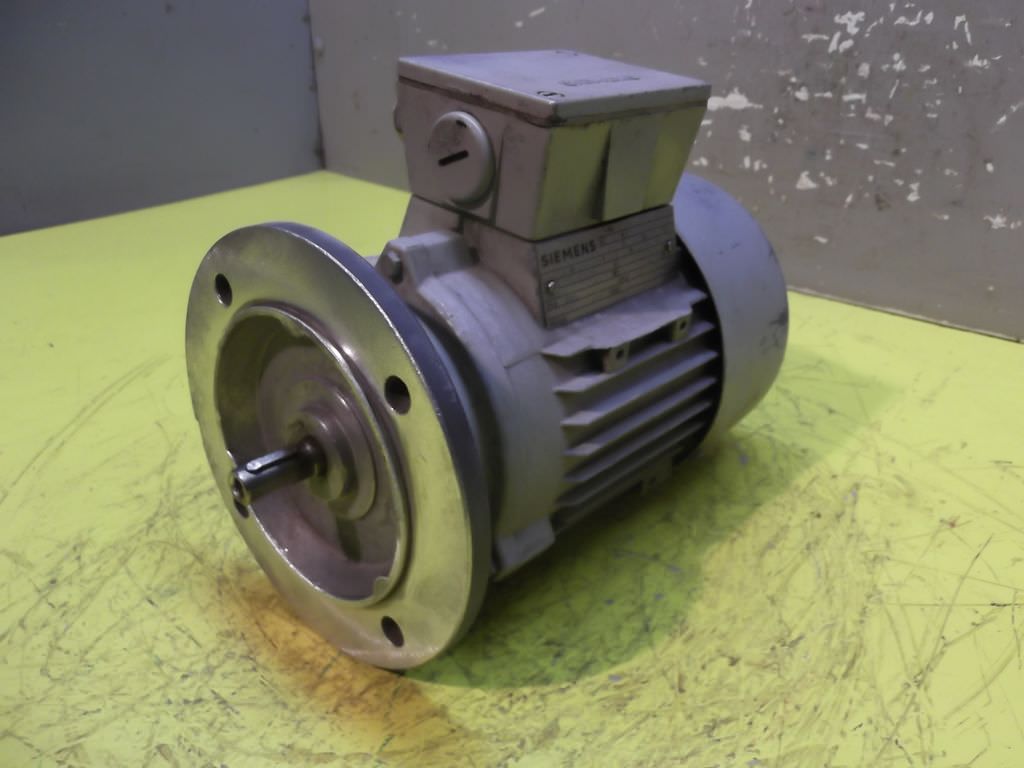 Siemens 1LA3063-4AB21 Elektromotor 0,18 kW 1320 U/min