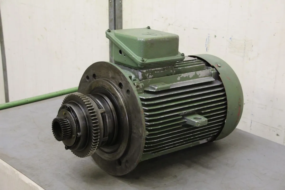 Ansaldo 160L/4 Elektromotor 15 kW 1455 U/min