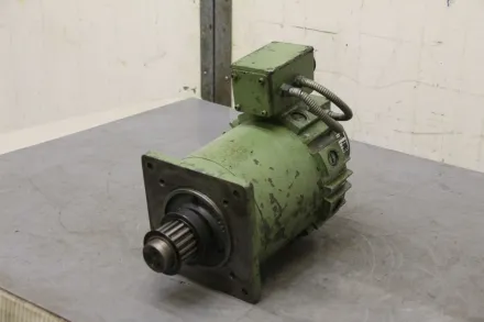 Radio-Energie AC-14 Servomotor 7500 U/min – RESALE