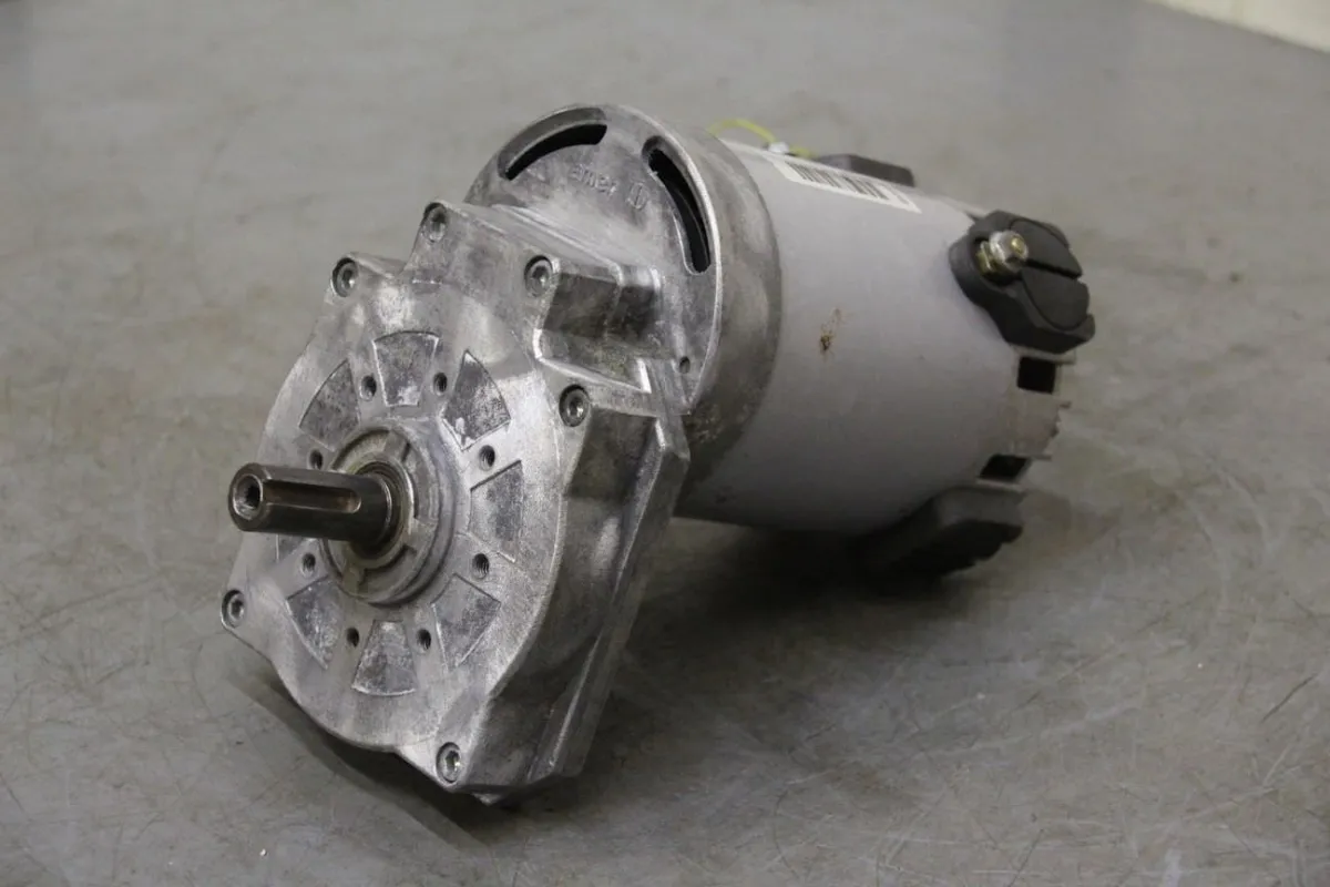 Gansow MRP6 Getriebemotor 24 V 0,3 kW 215 U/min