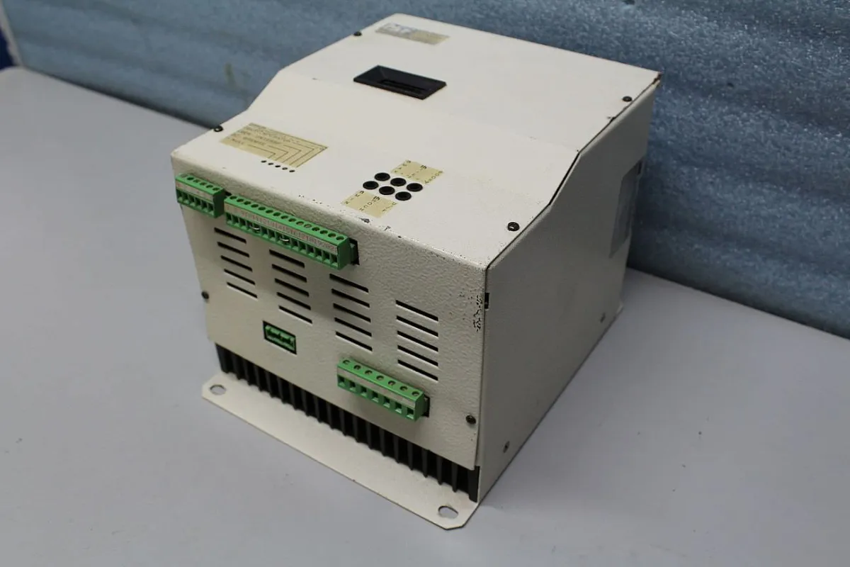 MSF Technik VECON 1500 Frequenzumrichter 1,5 kW