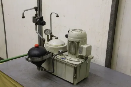 Langen & Co. K4 025-071 Hydraulikaggregat 70 bar – RESALE