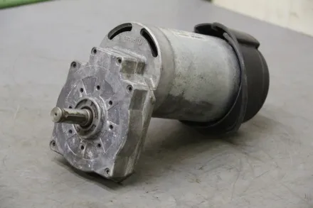 Gansow MRP6 Getriebemotor 24 V 0,4 kW 180 U/min – RESALE