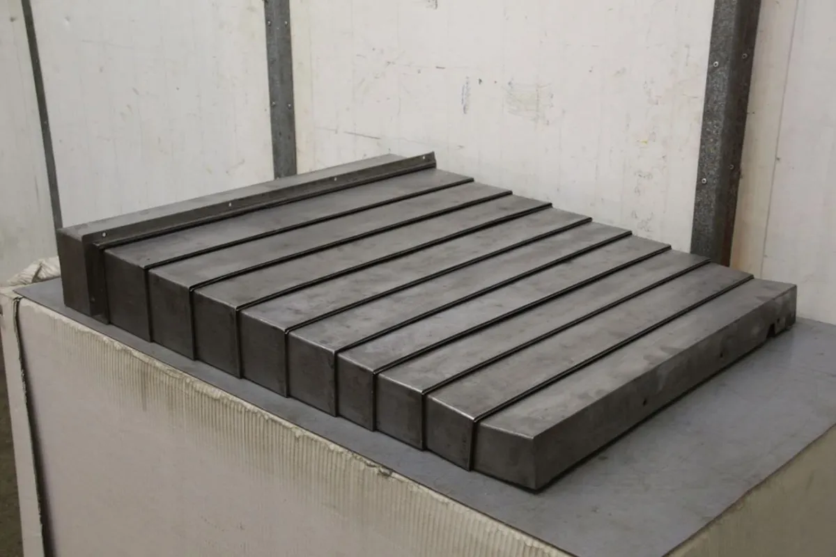 WMW Führung 725 x 100 mm Führungsschutz
