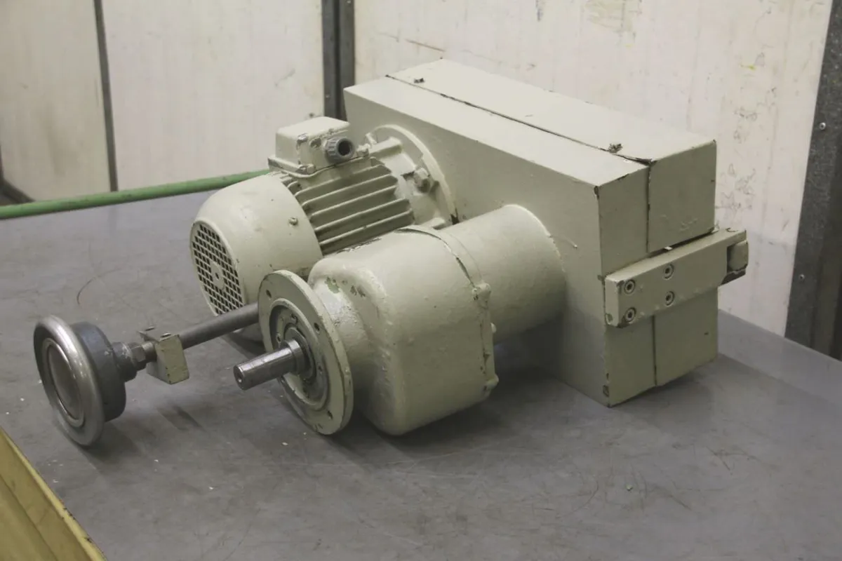 Nord B5 regelbarer Getriebemotor 0,75 kW 4-28 U/min