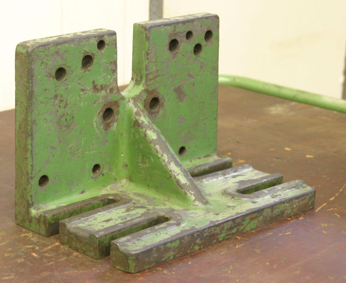 Guss 200/320/H220 mm Aufspannwinkel