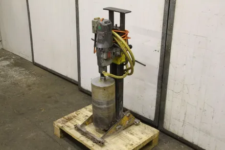 Milwaukee Ø 202 mm Diamant-Kernbohrmaschine – RESALE