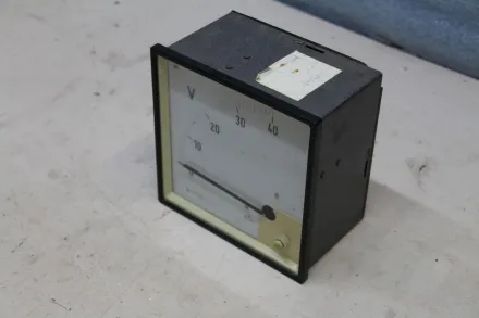 H&B Elima Spannungsmessgerät, Voltmeter 0-40V Einbaumessgerät Analog – RESALE