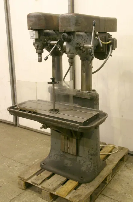 Ixion TB10 Reihenbohrmaschine – RESALE