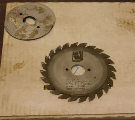 Ake zweiteilig, vertsellbar Vorritz Kreissägeblätter 120 x 2,8-3,6 – RESALE