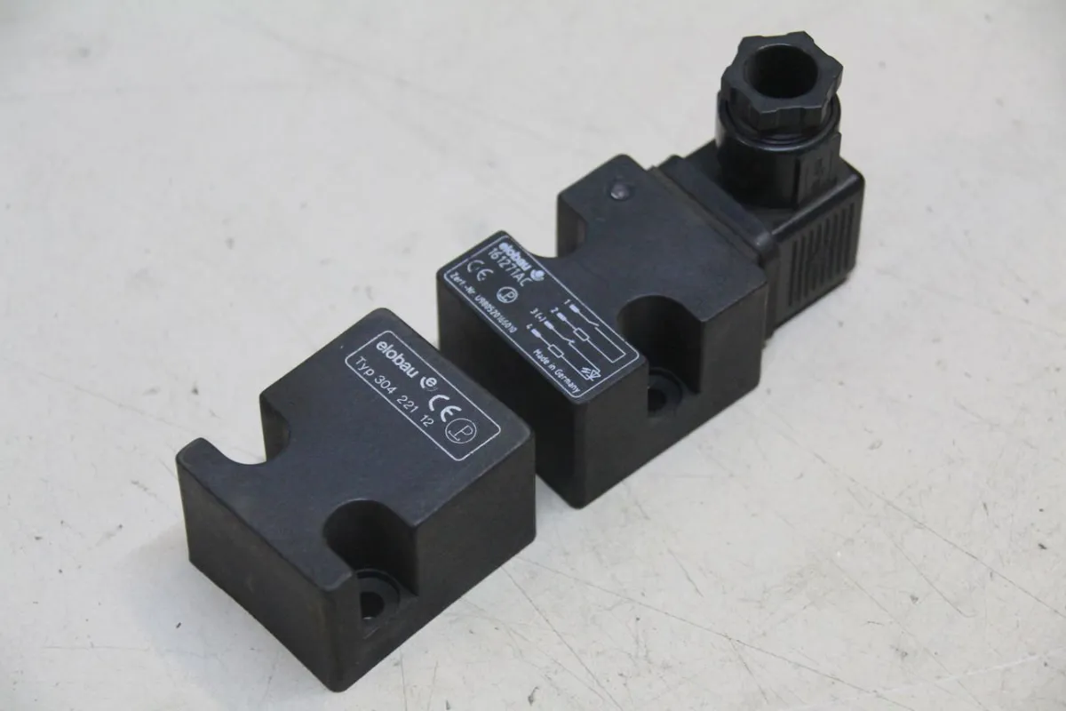 Elobau 161 271 AC / 304 221 12 Safety switch, safety sensor