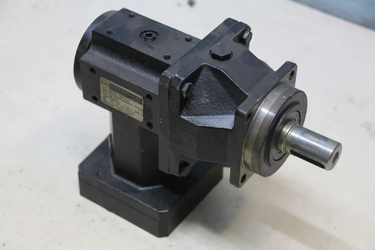 Stöber P401SPV0100KX401VF0030 Getriebe 1:30