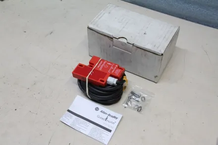 Allen-Bradley Guardmaster 440N-G02014 Sicherheitsschalter – RESALE