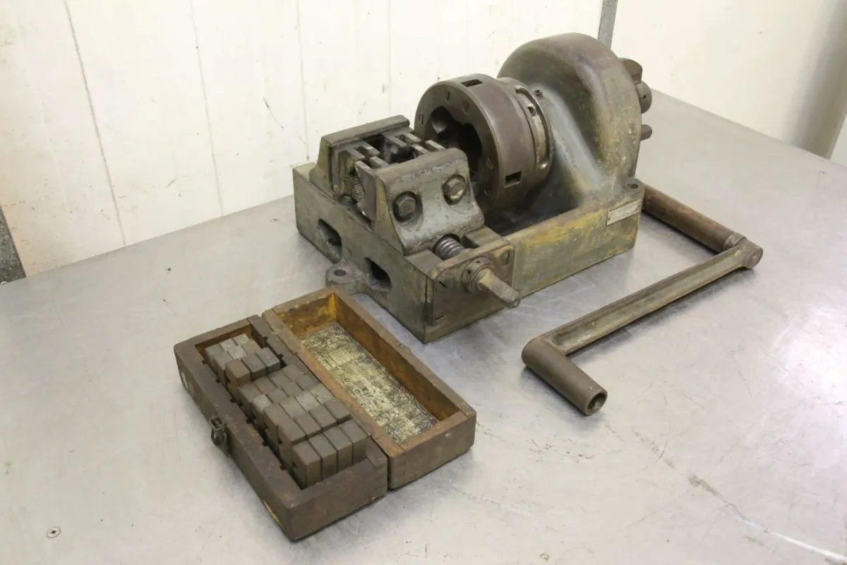Mager & Wedemeyer bis max 2 Zoll Gewindeschneidmaschine