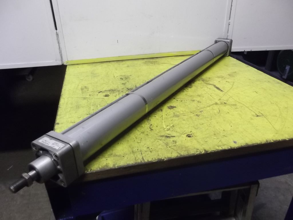 Festo DN-63-950-PPV-A Pneumatikzylinder
