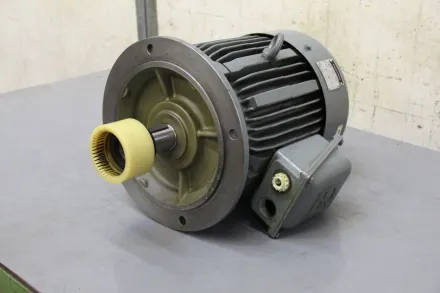 Loher A132SA-4 Elektromotor 5,5 kW 1440 U/min – RESALE