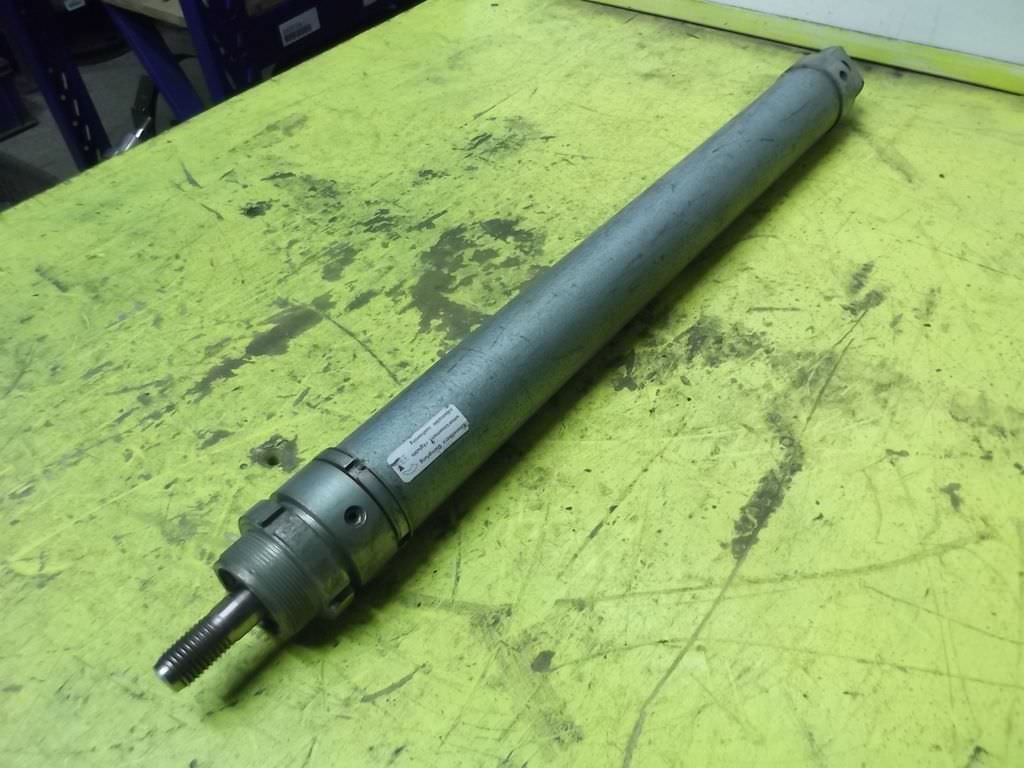 Festo DGS-40-350-PPV Pneumatikzylinder