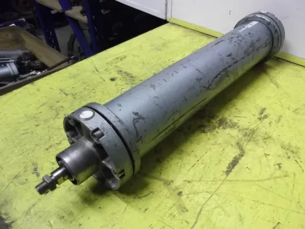 Festo DC-100-0500PPV Pneumatikzylinder – RESALE