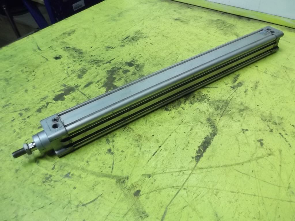 Festo DNC-32-400-PPV-A Pneumatikzylinder