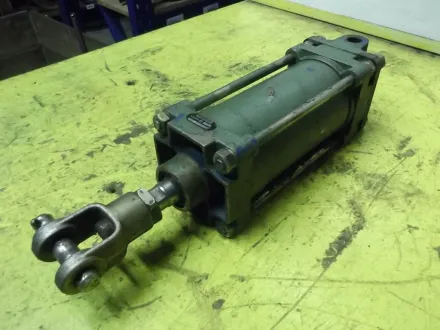 Westinghouse 521 295 180 0 Pneumatikzylinder – RESALE