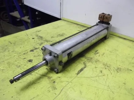 Pneumatica Cavazzuti 80x260 Pneumatikzylinder – RESALE