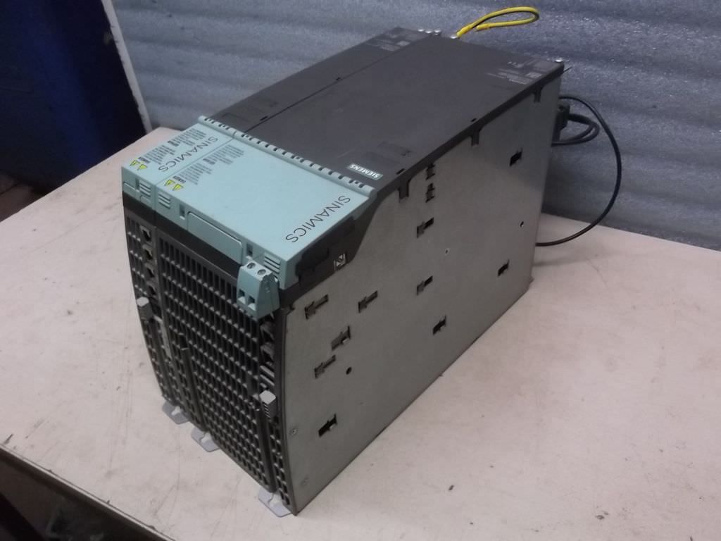 Siemens 6SL3130-7TE23-6AA3 / 6SL3120-2TE21-0AA3 Active Line Module mit Double Motor Module
