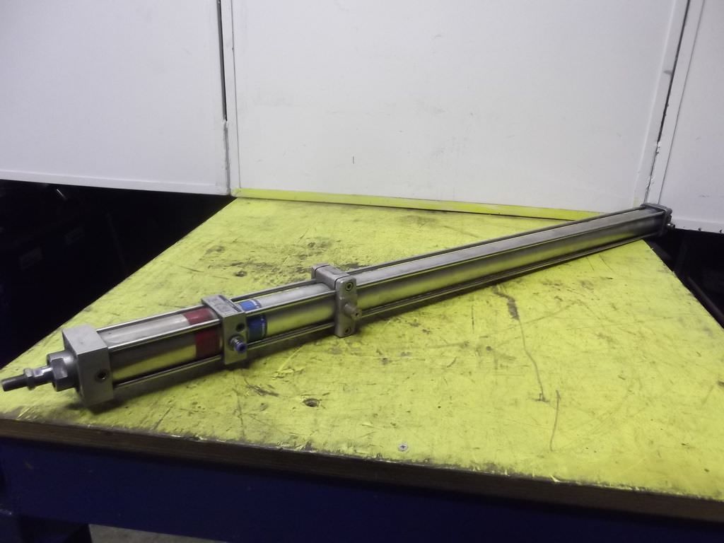 Festo DKE-40-800-PPV-A Pneumatikzylinder