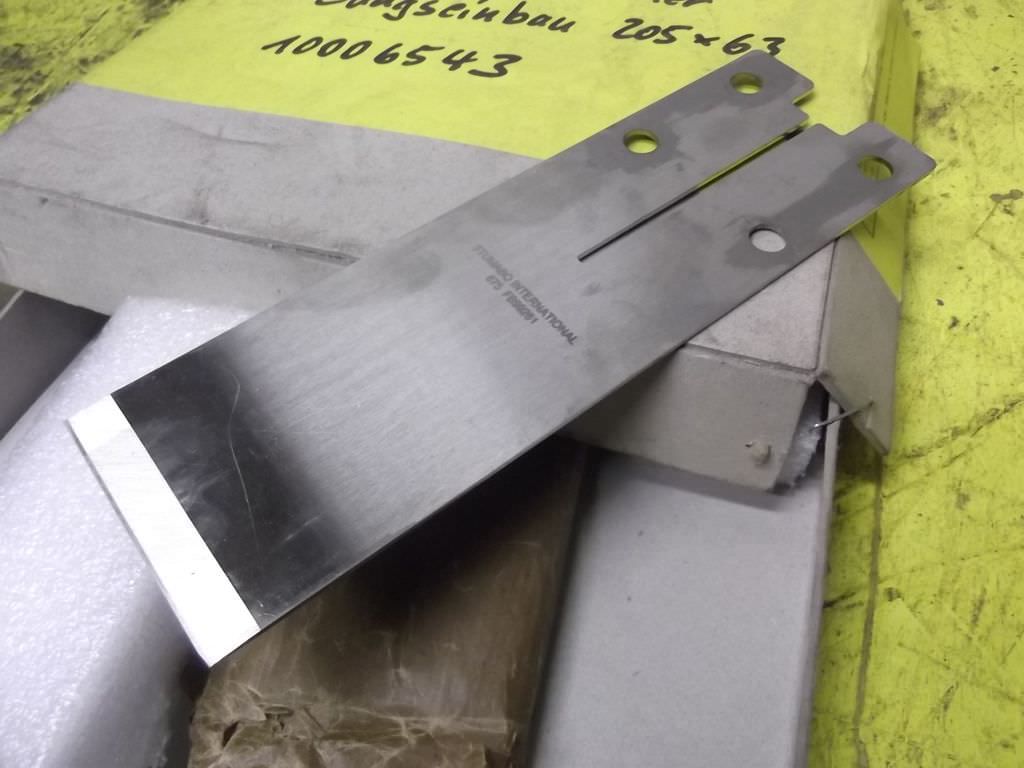 Stumabo 675 FB99261 Ersatzmesser für Schneidemaschinen