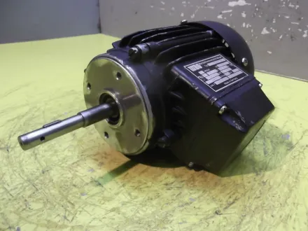 Weg 0DG534T Elektromotor 0,09 kW 1360 U/min – RESALE